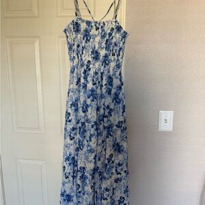 Abercrombie & Fitch Blue and White Floral Maxi Dress